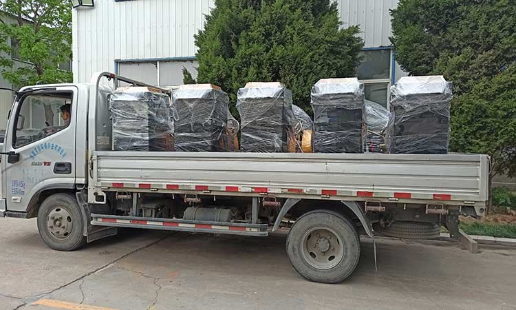 樹葉收集器準備發車