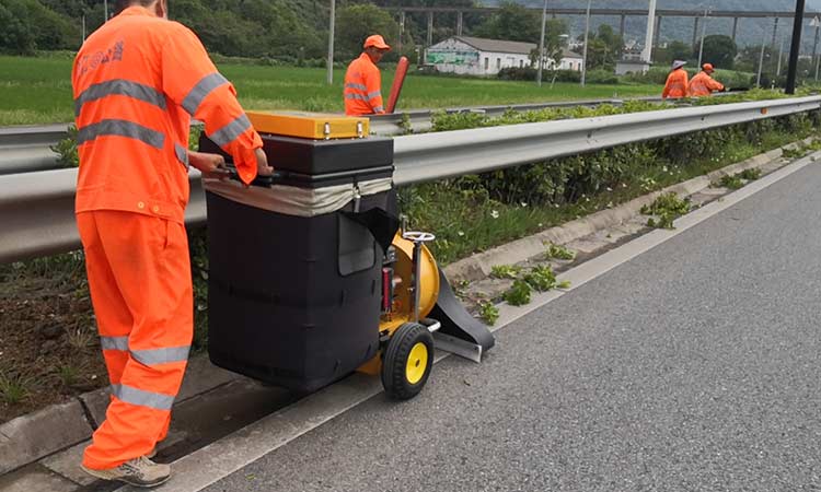 百易長(zhǎng)青-手推式樹葉收集器環(huán)衛(wèi)作業(yè) 手推式樹葉收集器環(huán)衛(wèi)作業(yè)