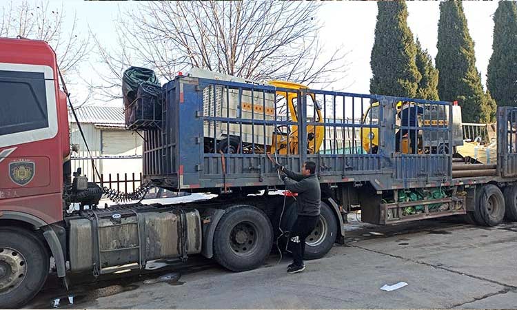 百易長青-可上牌高壓沖洗車裝車現場 可上牌高壓沖洗車裝車現場