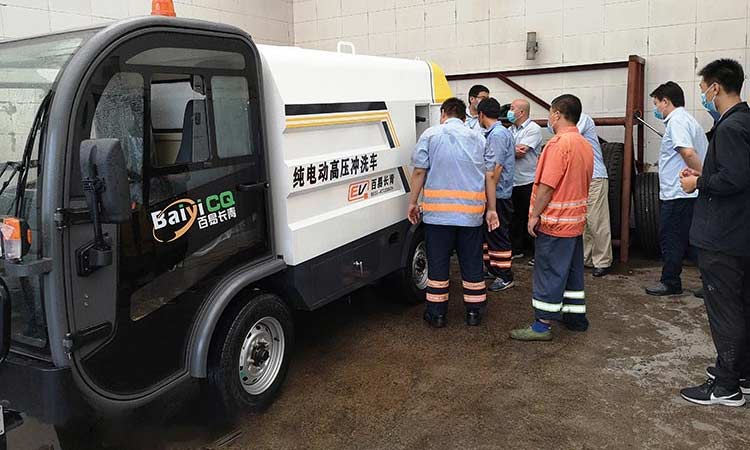 高壓清洗車培訓(xùn)現(xiàn)場 多功能高壓清洗車