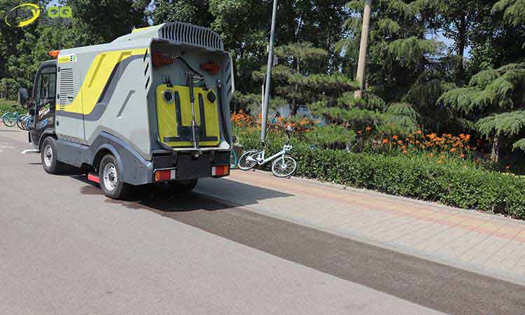 道路污染清除車 電動深度清潔車