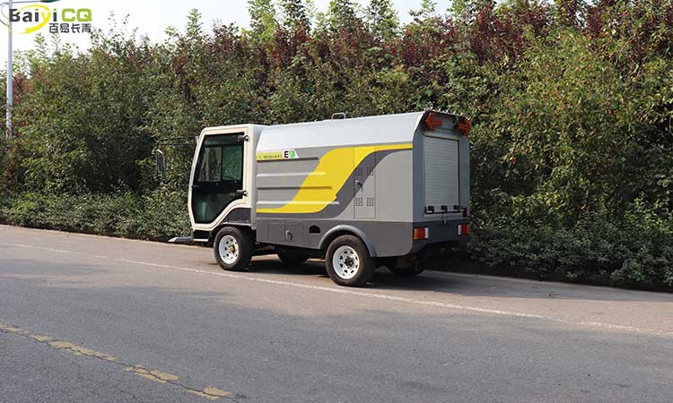 四輪環衛高壓沖洗車 電動四輪高壓沖洗車