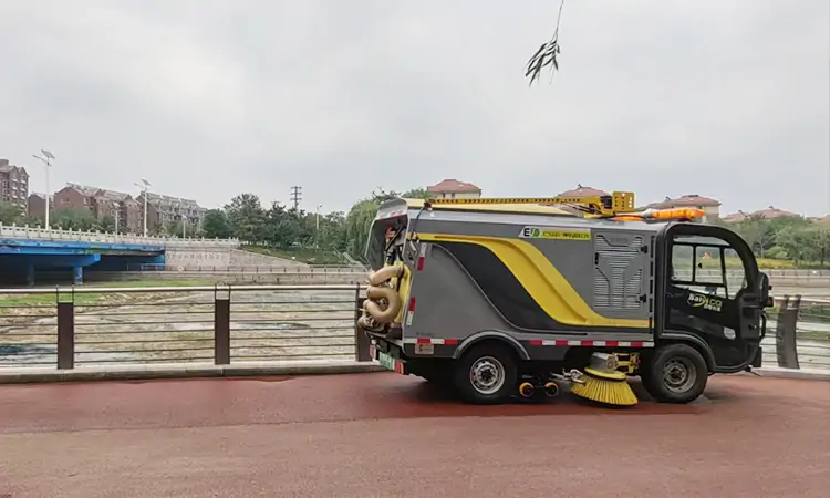 小型電動洗掃車