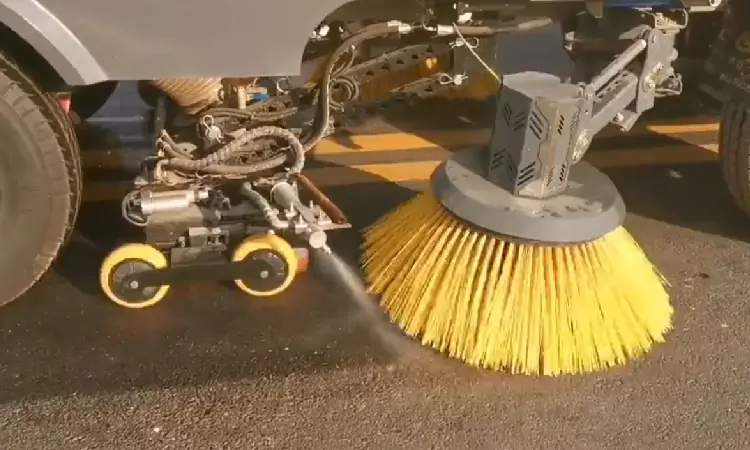 小型電動(dòng)洗掃車