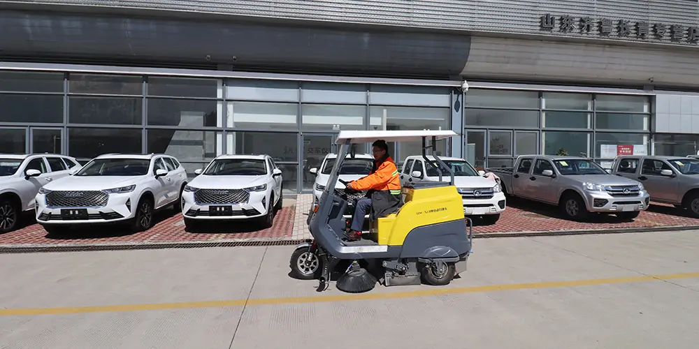 清掃車_電動掃地車_廠區掃地車_園區掃路車_景區清掃車