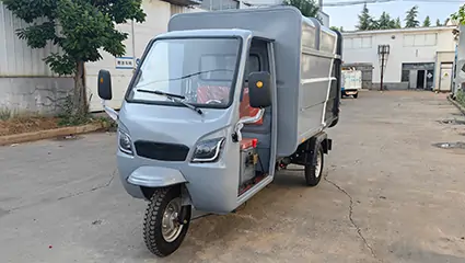 側裝式垃圾清運車BY-L30動力系統