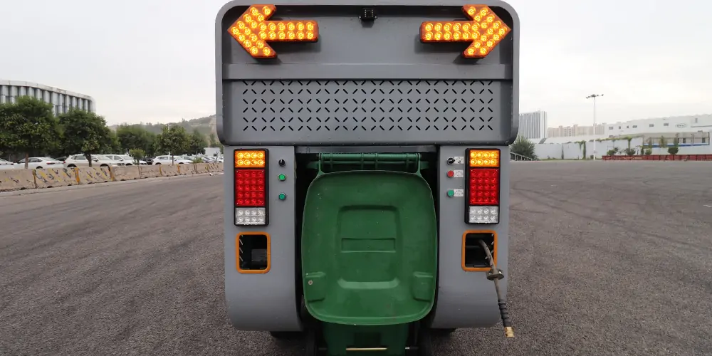 清掃車 電動掃地車 廠區(qū)掃地車 園區(qū)掃路車 景區(qū)清掃車 清掃車 電動掃地車 廠區(qū)掃地車 園區(qū)掃路車 景區(qū)清掃車