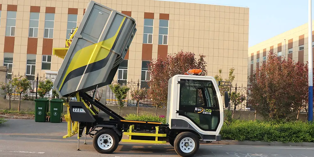 掛桶式垃圾車(chē) 后裝式垃圾清運(yùn)車(chē) 生活垃圾車(chē) 保潔垃圾車(chē) 運(yùn)輸垃圾車(chē) 掛桶式垃圾車(chē) 后裝式垃圾清運(yùn)車(chē) 生活垃圾車(chē) 保潔垃圾車(chē) 運(yùn)輸垃圾車(chē)