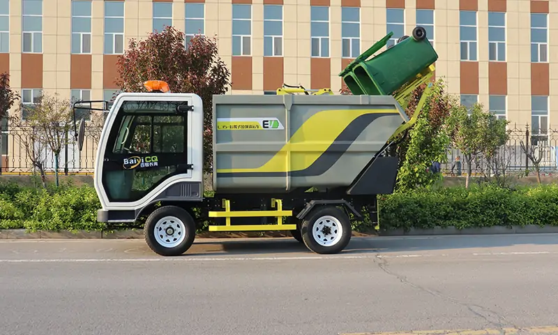 純電動后裝式垃圾清運車:環保先行,高效清理垃圾