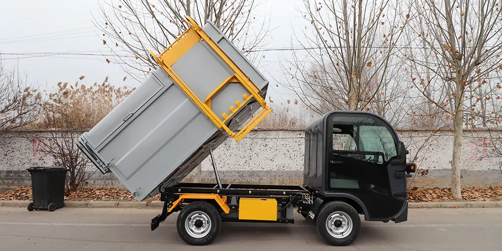 后裝垃圾車,掛捅垃圾車,校園垃圾車,物業(yè)用垃圾車,街道辦垃圾車 后裝垃圾車,掛捅垃圾車,校園垃圾車,物業(yè)用垃圾車,街道辦垃圾車