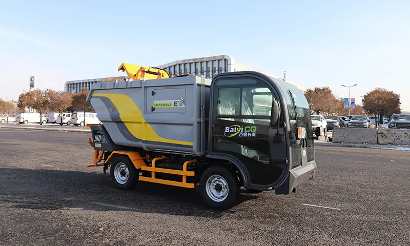 后裝式垃圾清運車:城市環境衛生的生態守護者