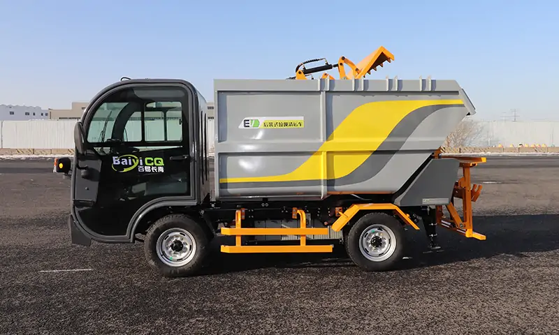 純電動后裝垃圾車發貨:助力城市環境建設的環保利器