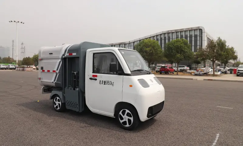 新能源四輪垃圾清運車:打造城市環境衛生建設新標桿