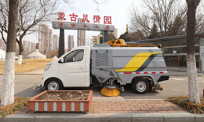 純電動洗掃車：景區園區市政道路高效環保的清潔利器